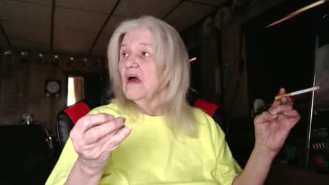 Snapshot of cat9paw chatting on 10/17/25, 03:36 cat online show from 10/17/25, 03:36