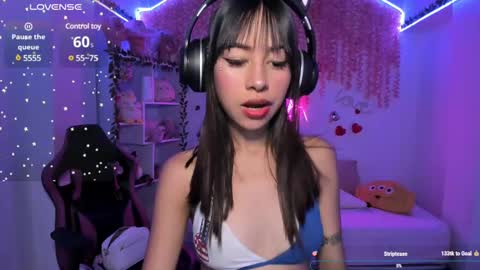 Snapshot of cat_kitty18 chatting on 03/07/25, 06:33 Lorena Saenz online show from 03/07/25, 06:33