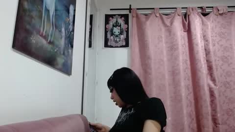 Mila online show from 03/30/26, 08:26