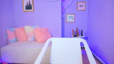 cat_nasty online show from 10/28/25, 08:44