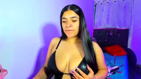 Snapshot of cata_lina_132 chatting on 07/15/26, 10:59 catalina online show from 07/15/26, 10:59