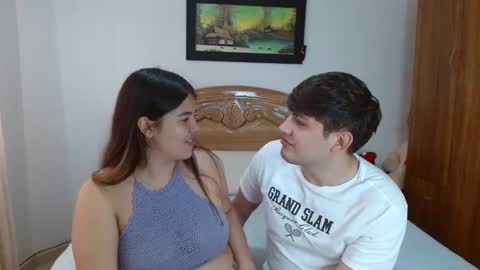 Snapshot of cata_mike08 chatting on 01/11/25, 03:42 cata mike08 online show from 01/11/25, 03:42