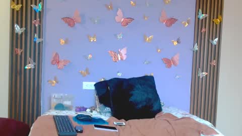 Snapshot of cataasexy18 chatting on 02/01/25, 06:40 catalina online show from 02/01/25, 06:40