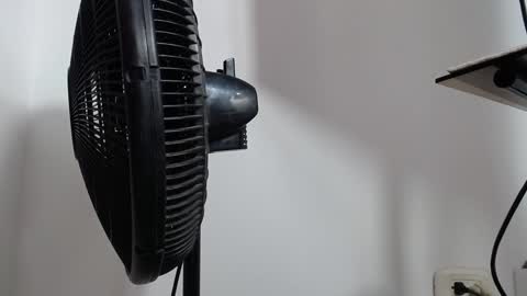 Snapshot of catalaia_stomm chatting on 01/07/25, 10:08 catalaia_stomm online show from 01/07/25, 10:08