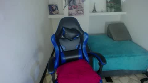 C A T A L E H I A online show from 11/03/25, 07:48