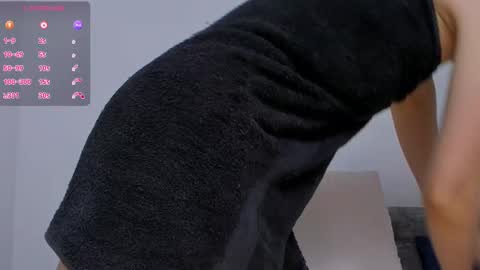 Snapshot of catalella_0 chatting on 02/13/26, 06:59 Catalella online show from 02/13/26, 06:59