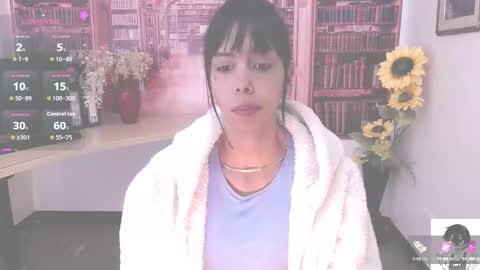 Snapshot of catalella_ar chatting on 09/18/25, 03:19 Queen Catalella online show from 09/18/25, 03:19
