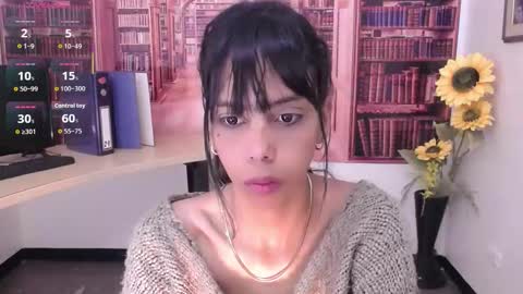 Snapshot of catalella_ar chatting on 10/03/25, 04:09 Queen Catalella online show from 10/03/25, 04:09