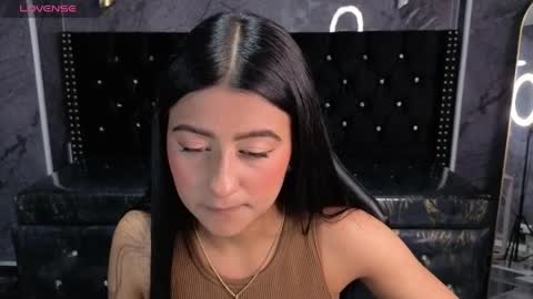 Snapshot of catalella_little_b chatting on 06/02/26, 08:33 catalella_little_b online show from 06/02/26, 08:33