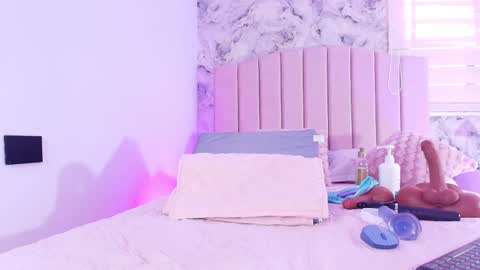 cataleya online show from 11/07/25, 07:47