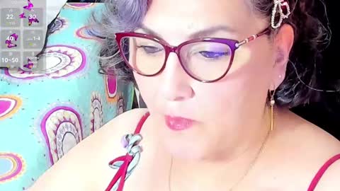 cataleya  online show from 09/19/25, 09:11