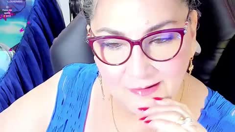 cataleya  online show from 10/05/25, 01:04