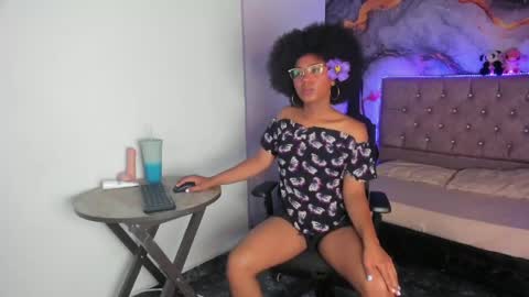 cataleyamoon_ online show from 04/21/26, 08:12