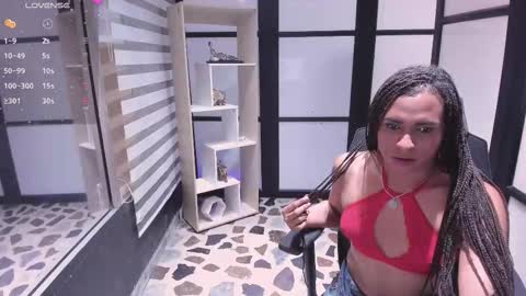 Snapshot of cataleyarobertts chatting on 10/05/25, 05:17 cataleyarobertts online show from 10/05/25, 05:17