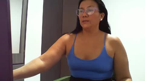 catalina2408 online show from 02/05/25, 10:33