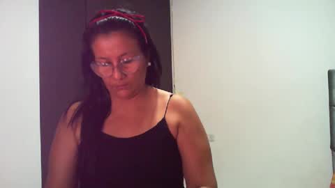 catalina2408 online show from 02/19/25, 10:53