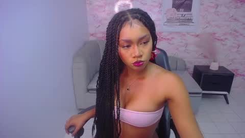 Snapshot of catalina25_t chatting on 02/17/25, 11:13 catalina25_t online show from 02/17/25, 11:13