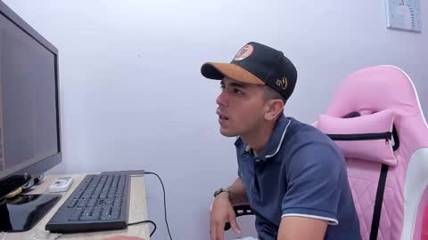 Cata y Roger online show from 01/02/25, 06:56