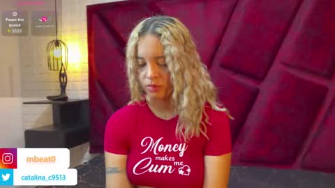 Snapshot of catalina_clark chatting on 05/01/26, 01:59 Catalina online show from 05/01/26, 01:59