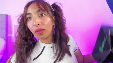 Cata  Monday- Saturday   On line at 0100pm-0700pm online show from 01/05/25, 02:08