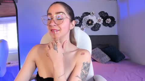 Catalina online show from 03/08/25, 03:24