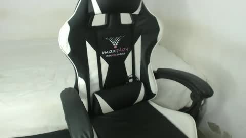 Catalina  online show from 09/29/25, 10:58