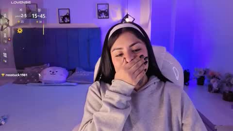 Catalina online show from 10/31/25, 03:07