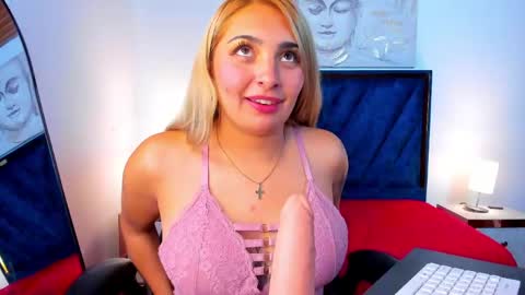 catalina_osorio online show from 04/29/26, 05:30