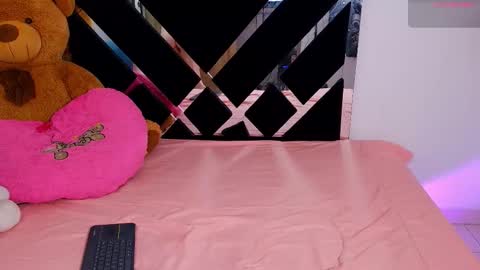 Catalina  online show from 02/20/26, 12:07