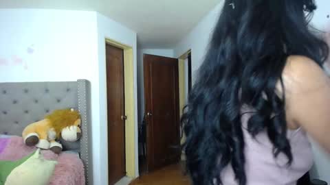 catalinahounn online show from 03/03/25, 09:59