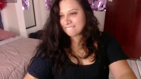 Snapshot of catalinajane1 chatting on 05/16/26, 07:23 catalinajane1 online show from 05/16/26, 07:23