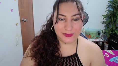 Snapshot of catalinamarpi45 chatting on 07/12/26, 05:31 cataleya online show from 07/12/26, 05:31