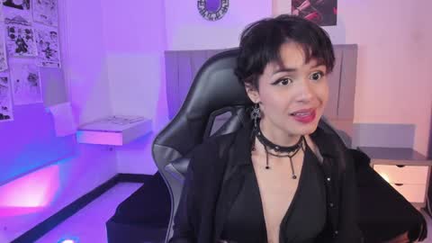 Cat  online show from 01/12/25, 02:24