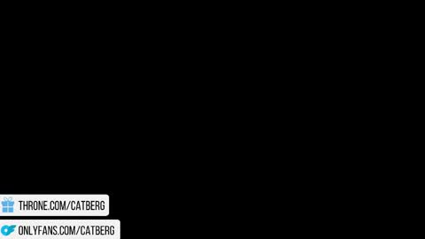 Snapshot of catberg chatting on 05/15/26, 02:46 Cat Berg online show from 05/15/26, 02:46