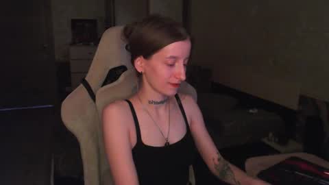 Snapshot of cath_dysphoria_ chatting on 06/22/26, 10:56 CATH online show from 06/22/26, 10:56
