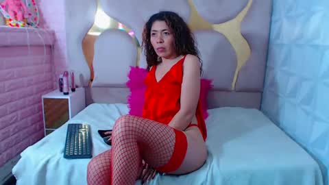 Snapshot of cathaleyahh chatting on 01/04/25, 08:49 cathaleyahh online show from 01/04/25, 08:49