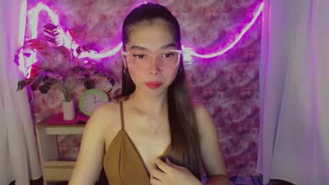 catherine_365 online show from 04/08/26, 09:53