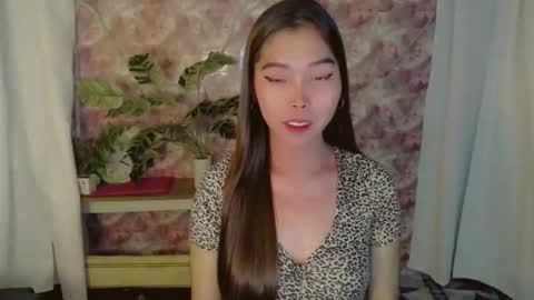 catherine_365 online show from 04/22/26, 04:52