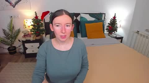 Catrin online show from 01/08/25, 01:53