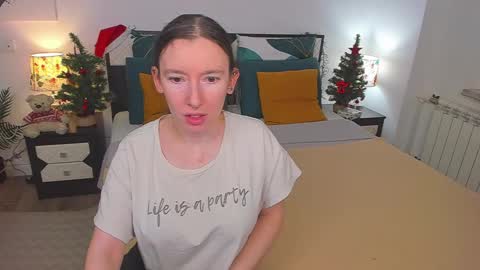 Catrin online show from 01/25/25, 06:23