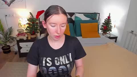 Catrin online show from 02/03/25, 05:07