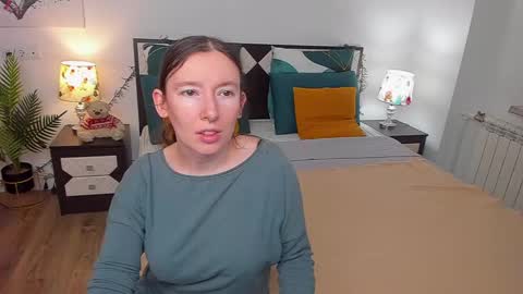 Catrin online show from 02/20/25, 06:17