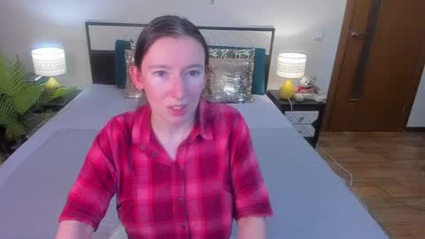 Snapshot of catherinewalls chatting on 06/30/26, 02:45 Catrin online show from 06/30/26, 02:45