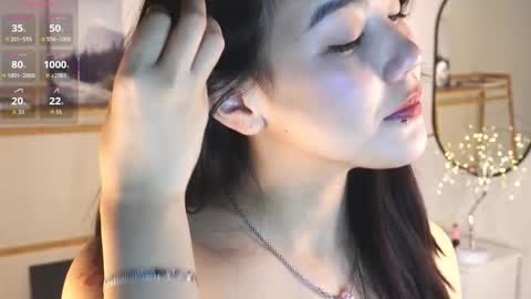 Lee online show from 12/15/25, 04:11