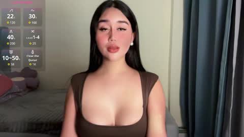 Snapshot of cathleya_ chatting on 12/03/25, 10:30 Cathy online show from 12/03/25, 10:30