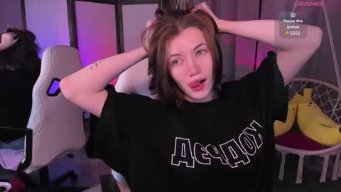 cathybarnes online show from 09/12/25, 03:39