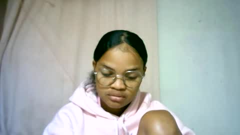 Snapshot of cathyxlisa chatting on 06/16/26, 06:38 CathyXLisa online show from 06/16/26, 06:38