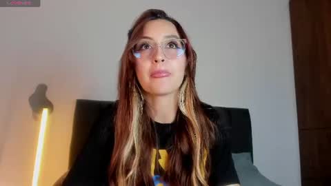 Snapshot of catimore chatting on 06/19/26, 03:05 Catimore online show from 06/19/26, 03:05