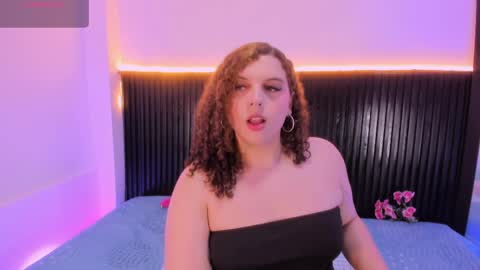 Snapshot of catleyanoire_ chatting on 04/26/26, 12:08 Catleya Noire online show from 04/26/26, 12:08