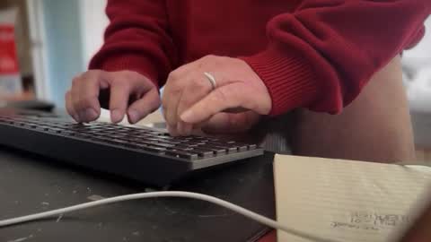 catmandoo21001 online show from 11/28/25, 06:54